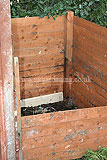 Compost bin (traditional heap)